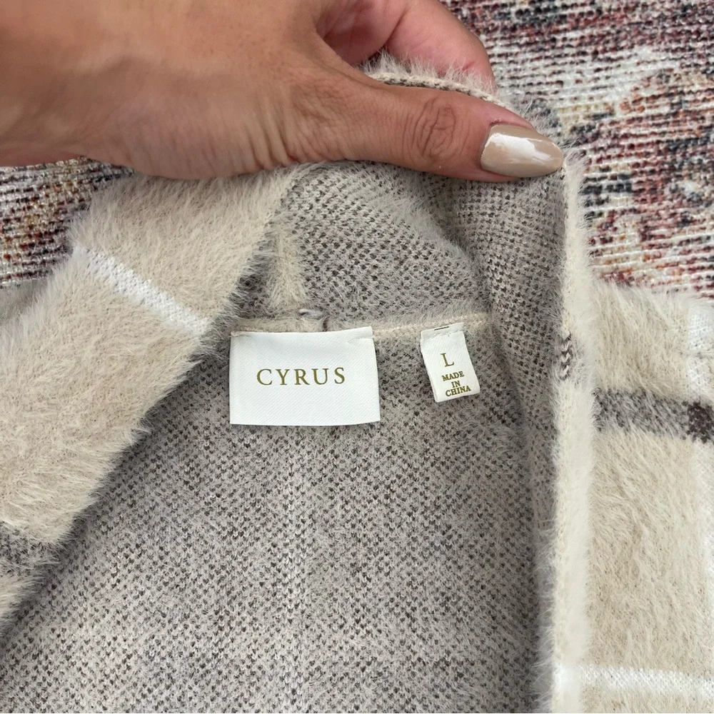 NWT Cyrus Cardigan